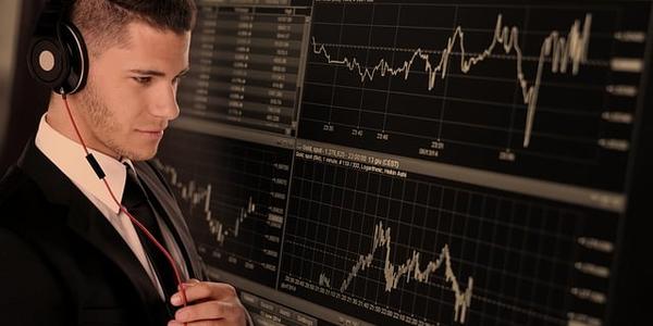 Bitcoin Price Surges Over $61K, Potential Peak Signal; Binance Trading Activity Shows Strength Media eb19f299 ee3b 46ad a2c1 b8ec74847e9a 133807079768251950